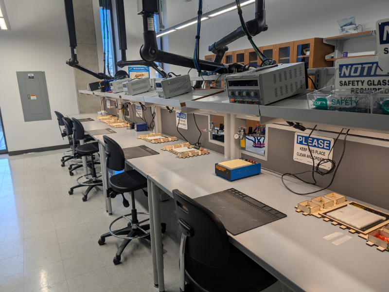 Machinery in Electronics Lab 1 at Texas Inventionworks